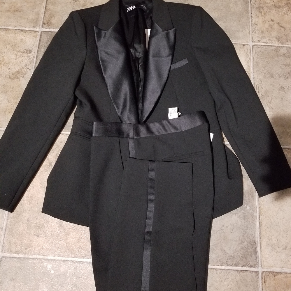 Zara Womens Tuxedo